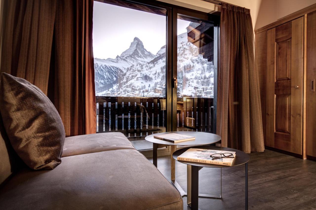 Superior Double Room Panoramic Matterhorn View Balcony,929210032:JPEG